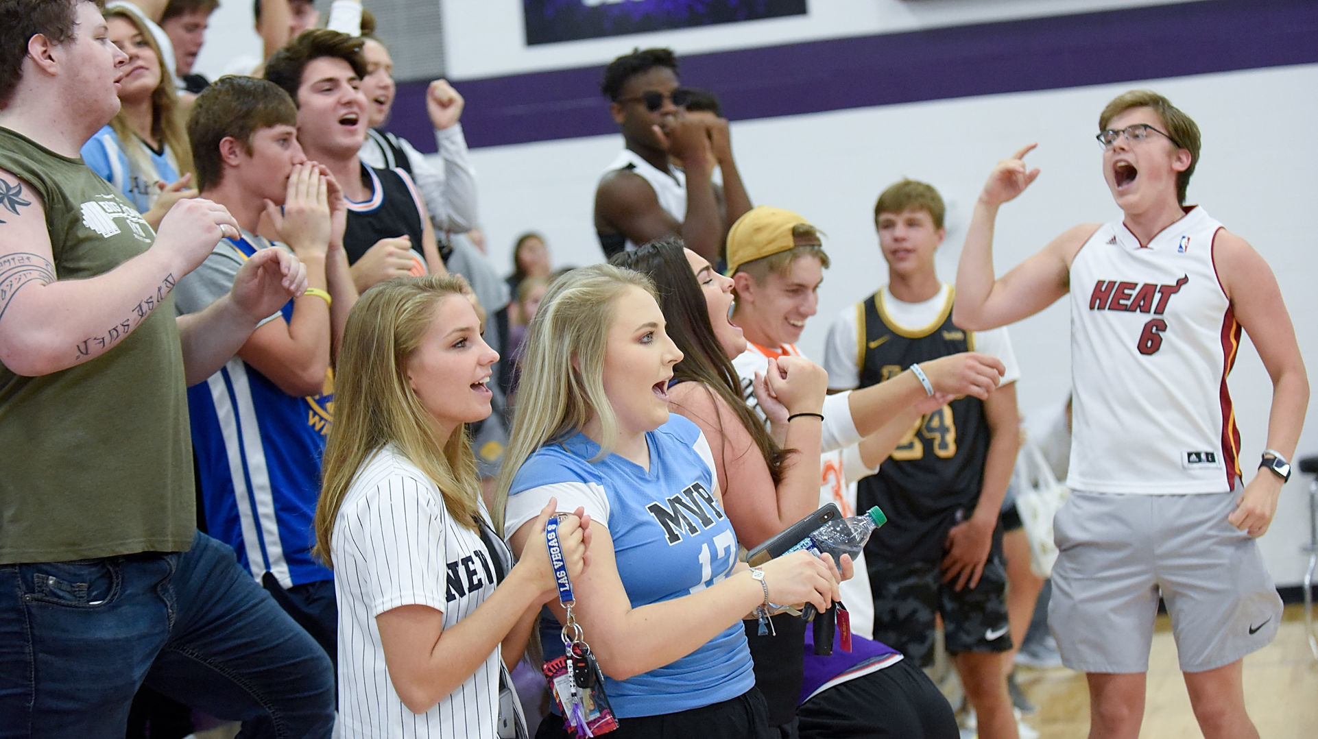 Dakota Valley vs. Beresford